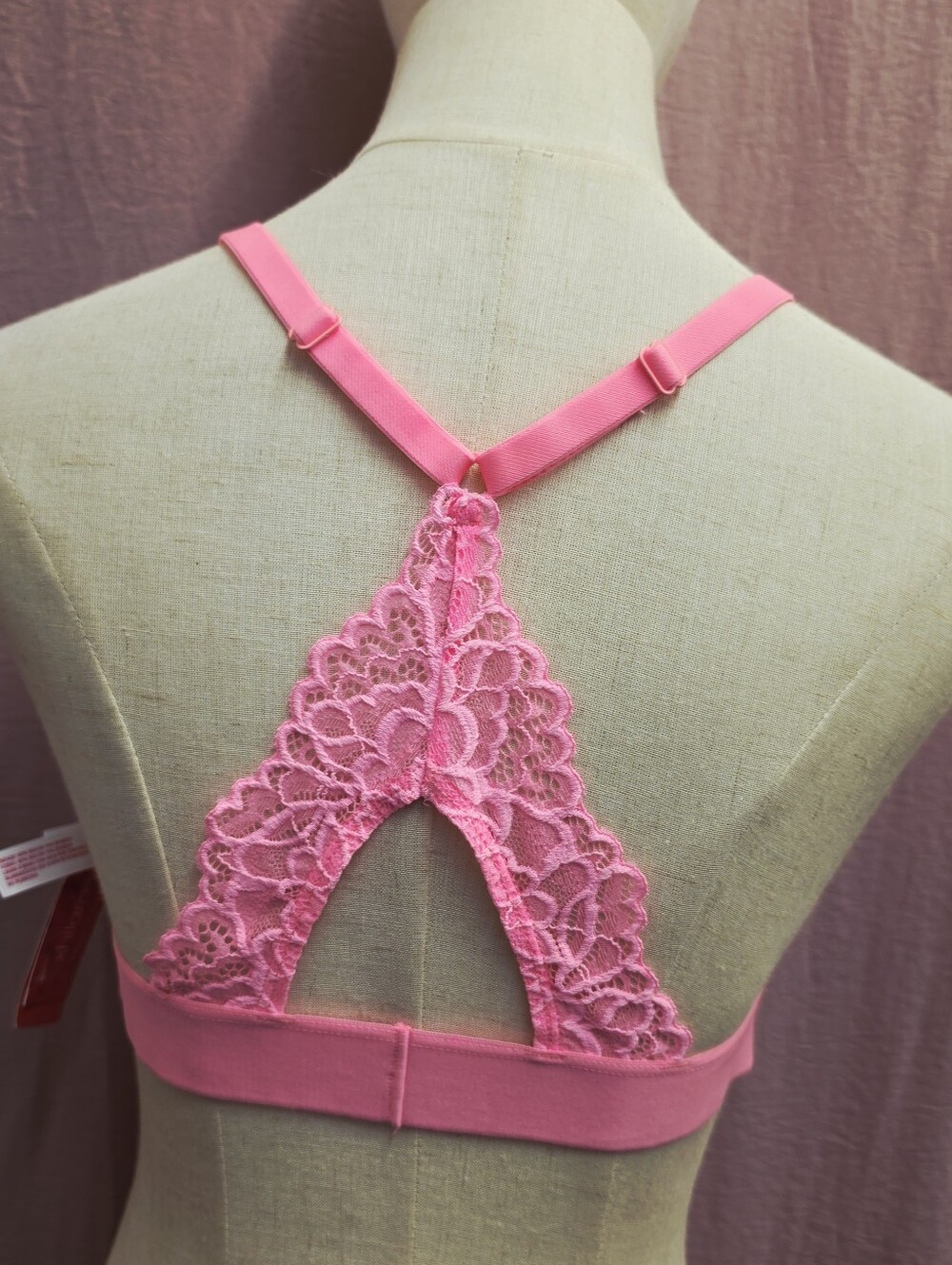 Xhilaration Lace Triangle Banded Racerback Bralette- Hot Pink, XL - Picture 5 of 8